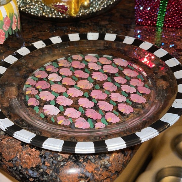 Covered CAKE DISH HAND PAINTED really fun whimsical use for pastries tea party - Picture 11 of 17